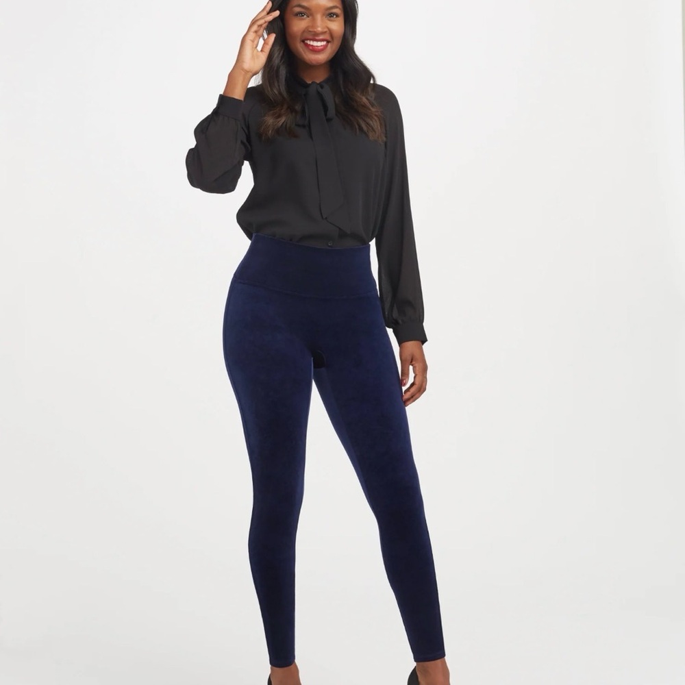 SPANX Velvet Leggings in Lapis Night